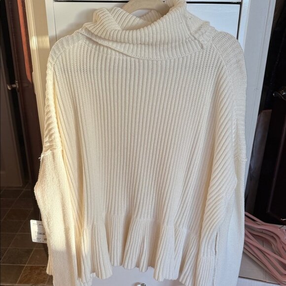 Free People Ivory Turtleneck Sweater - Picture 3 of 3